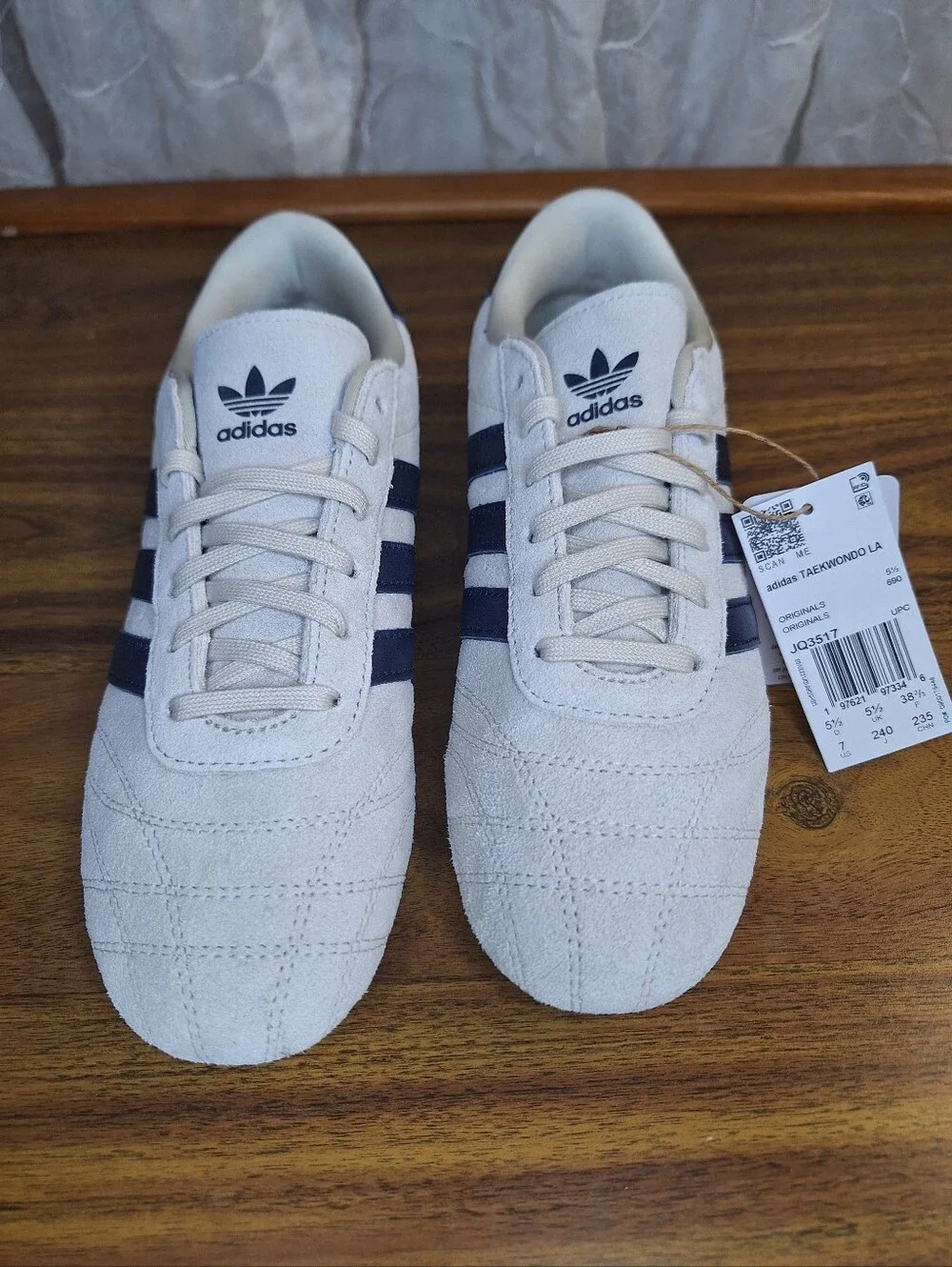 Adidas Taekwondo LA Cream Navy NWT Youth 7 | Women 8.5 | Men 7 Sneakers